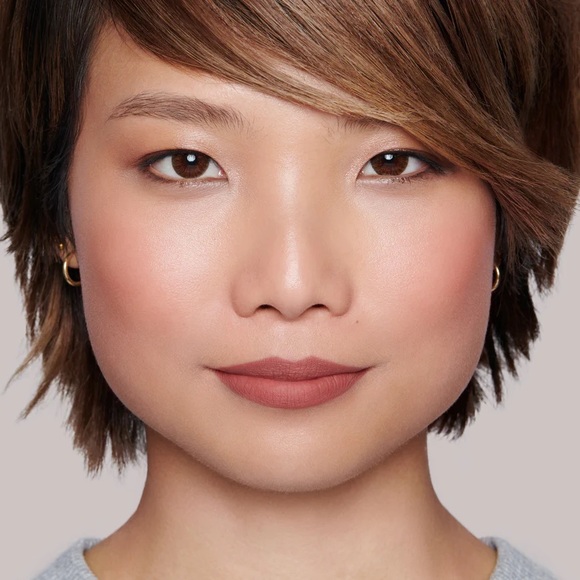 Lisa Eldridge True Velvet Lip Color in Velvet Muse - Picture 8 of 11